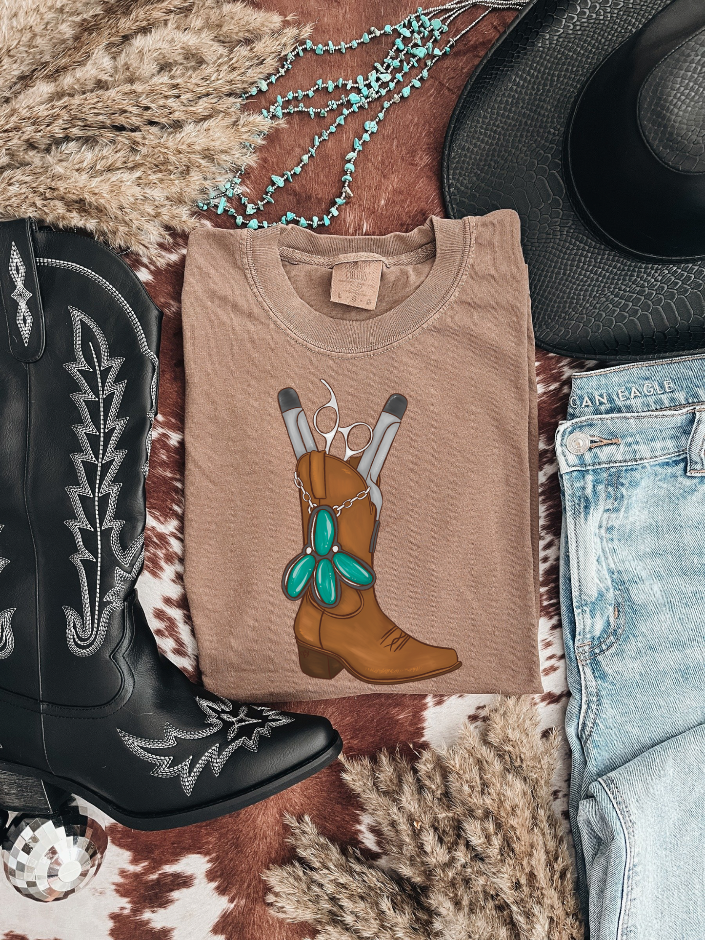 Hairstylist boots Tee