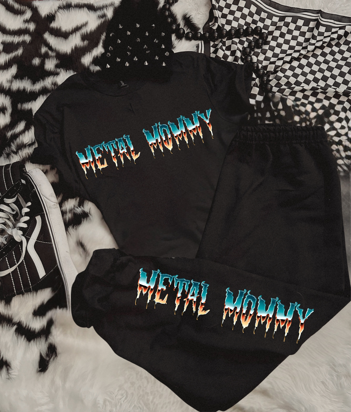Metal Mommy set