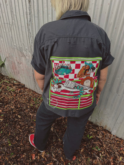 Rad babes garage Button Up-size large