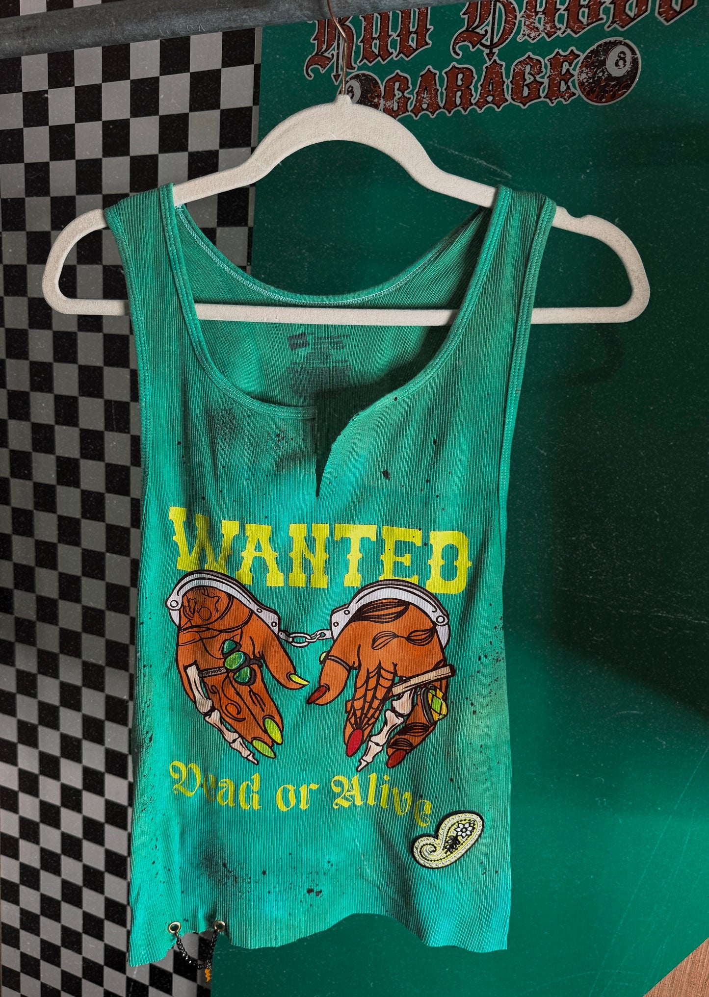 Wanted Dead or Alive custom tank -2x