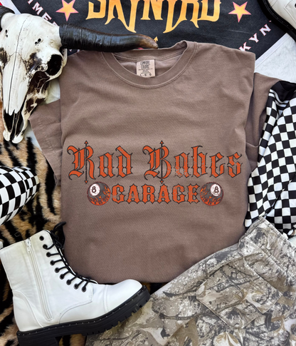 Rad Babes garage Tee