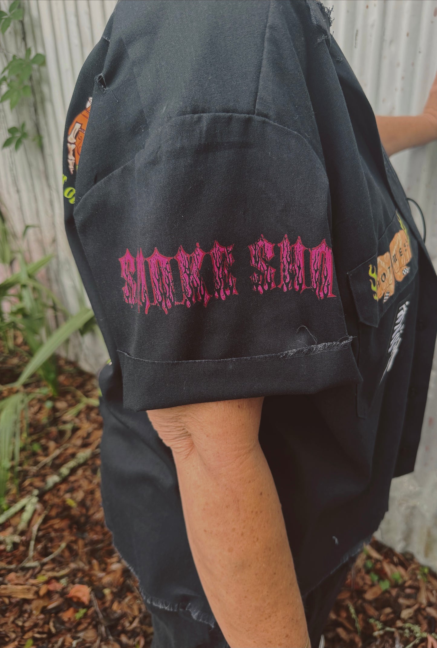 Smoke show Tool Box Button Up-size large