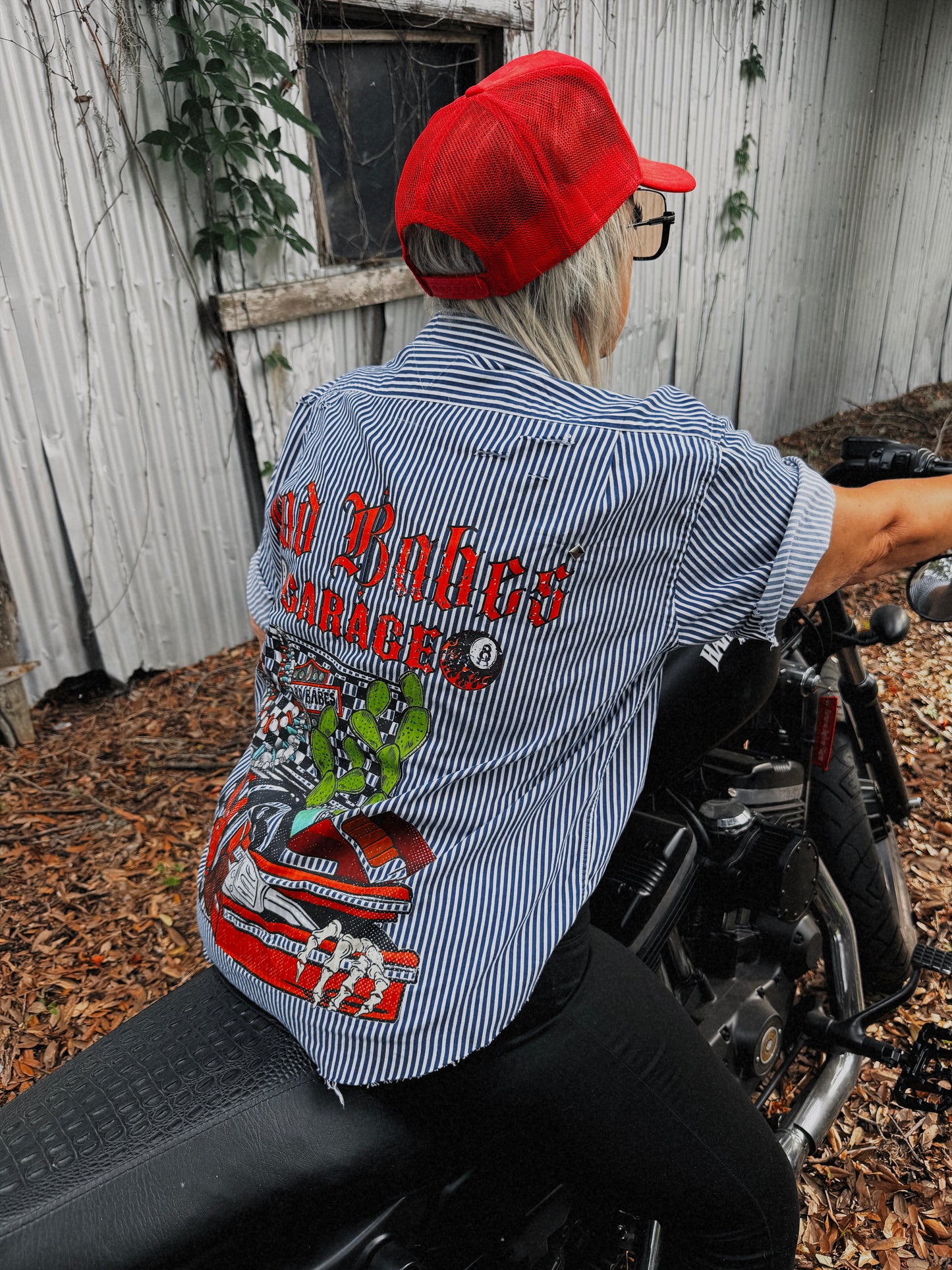 PB Toolbox button up- XL