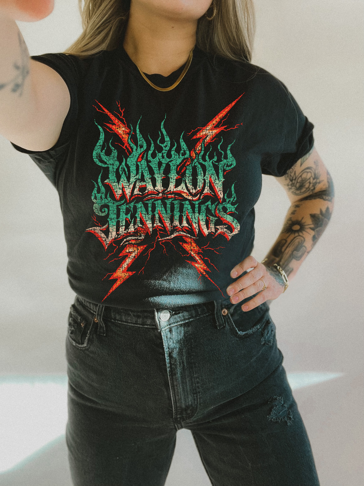 Waylon Tee