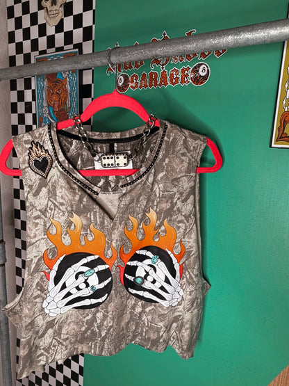 Flamin 8s camo muscle tees- Medium-Large