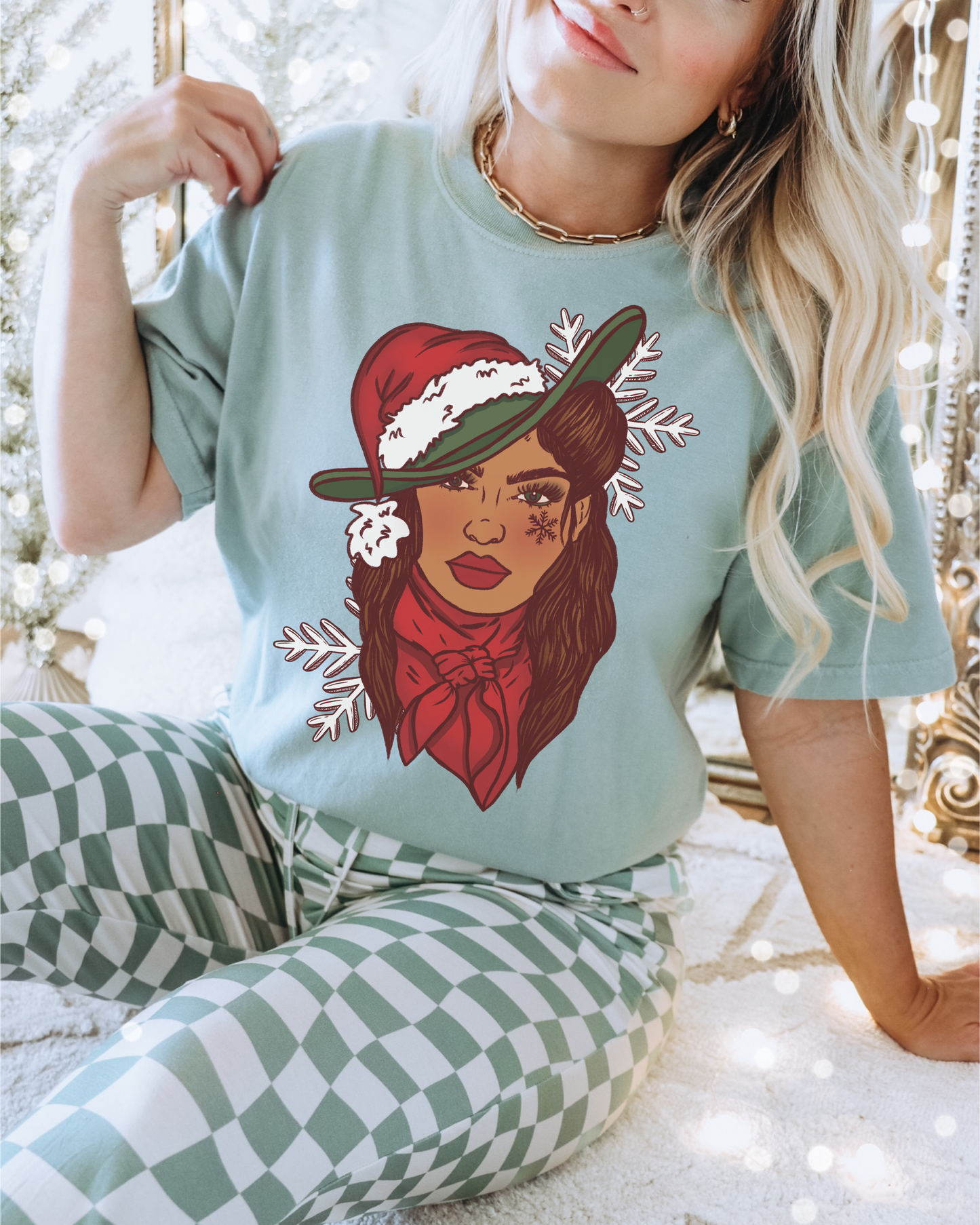 Mrs. Claus tee