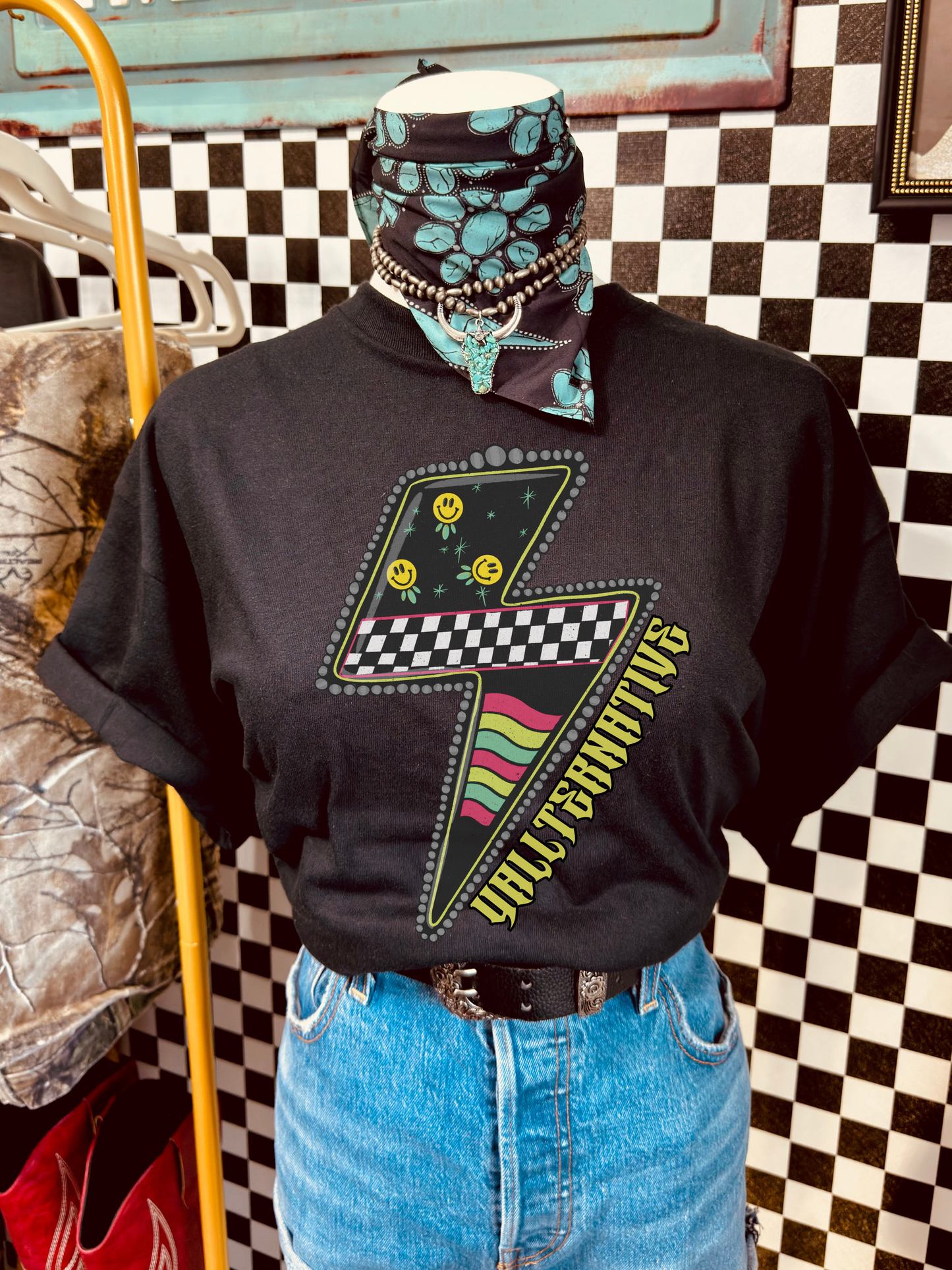 Yallternative Bolt tee