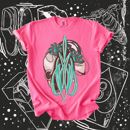 Turquoise skull pinstripe tee