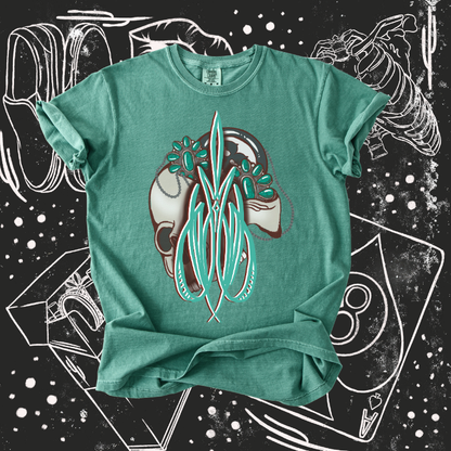 Turquoise skull pinstripe tee
